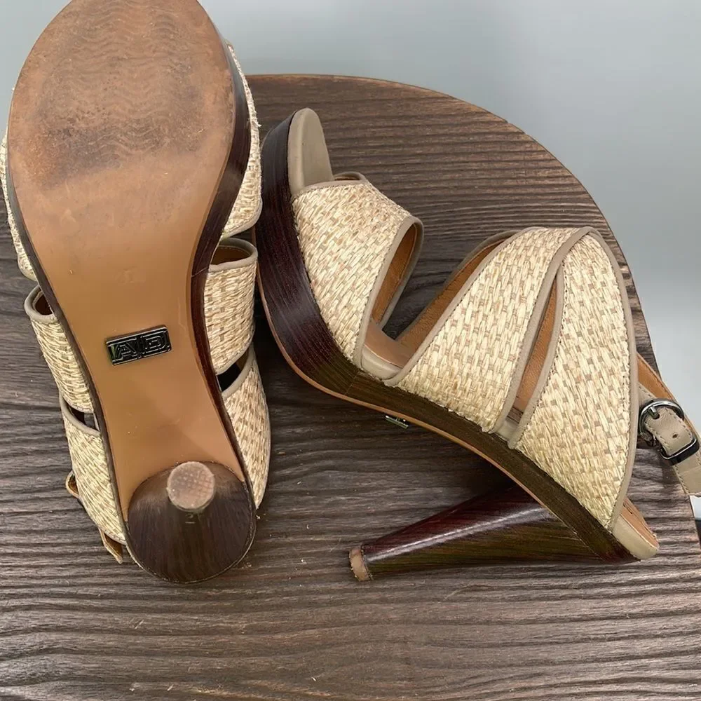 3For$20 Adolfo Dominguez leather wedge sandals size 37 EURO is 6.5 US